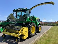 John Deere 639