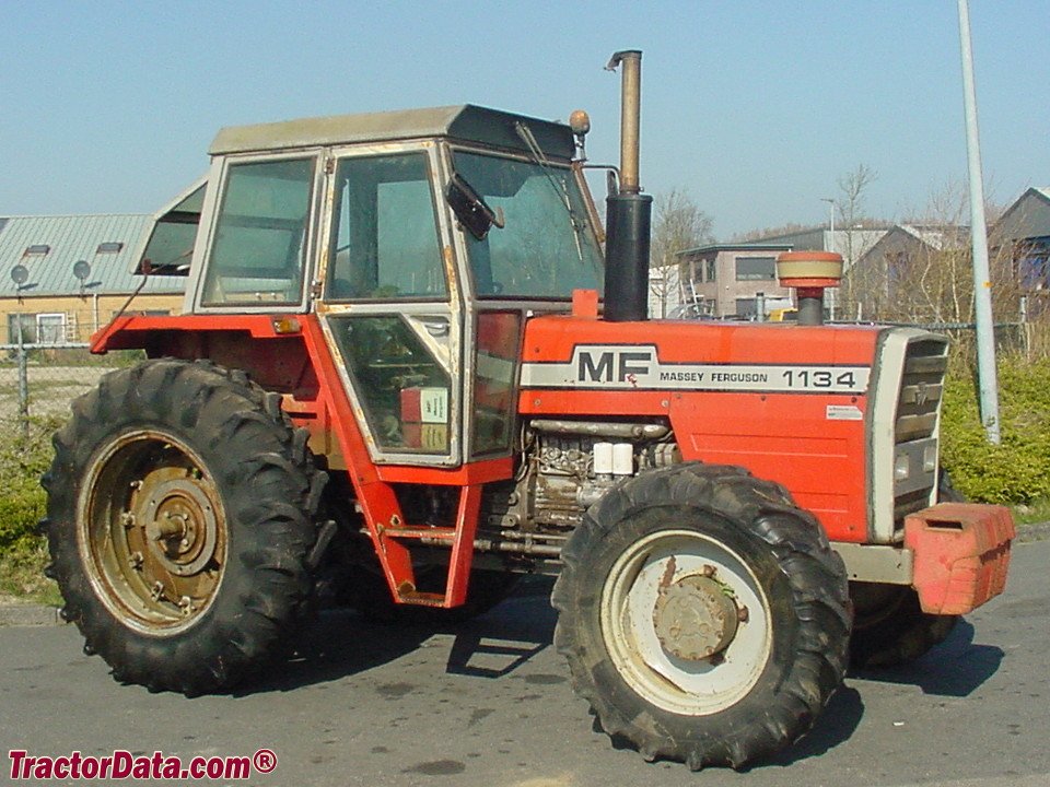 Tractor Massey Ferguson MF 1134 (A)