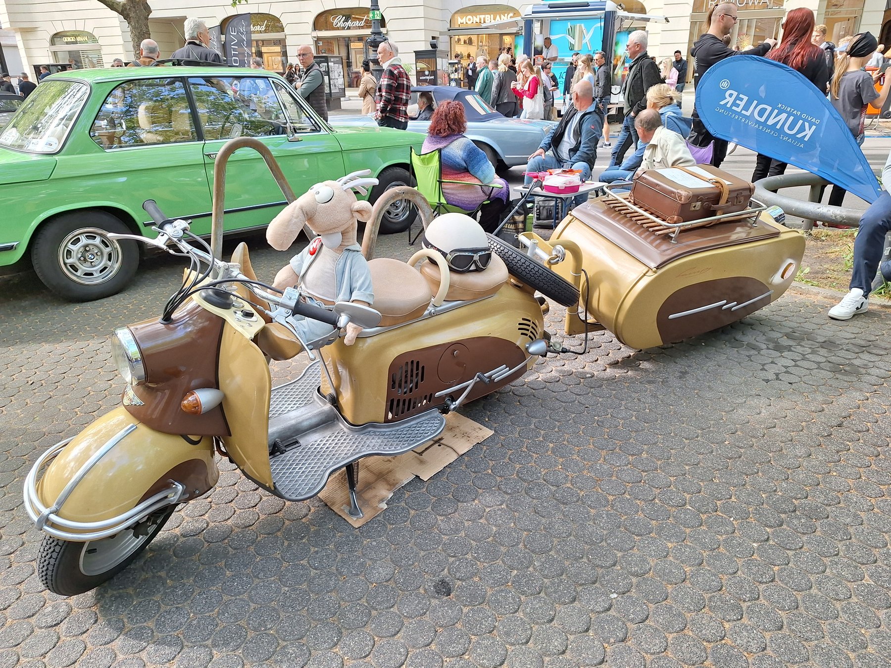 Trailer Roller -