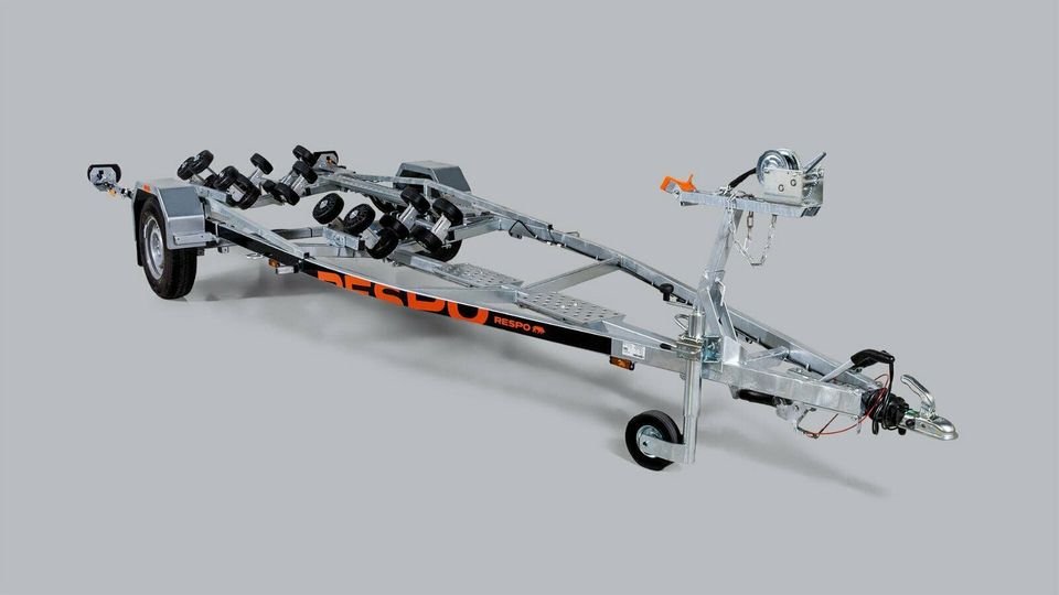 Car trailers up to 3.5 t Respo 1350-351L18