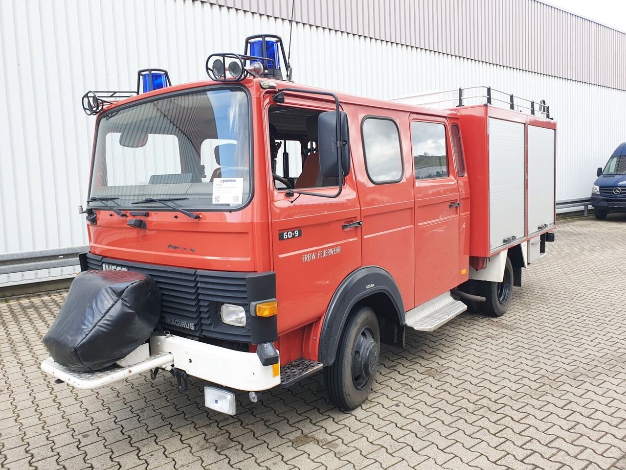 Truck MAN 12.232 FA