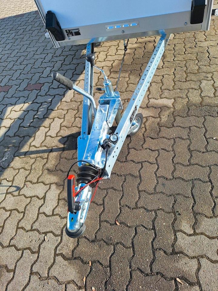 Light trailers up to 750 kg Omavalmiste 2.5X1.3M-750