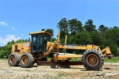 John Deere 670C