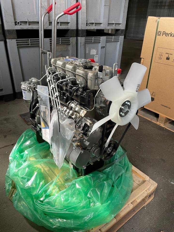 Diesel engine Perkins Engines 404D-22