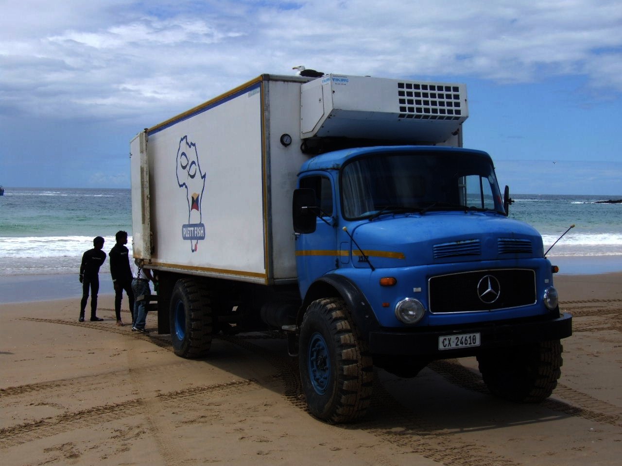 Truck Mercedes Benz 1517 K