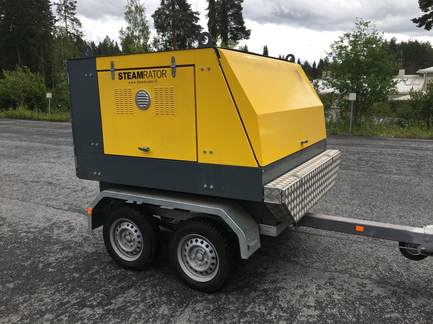 Car trailers up to 3.5 t Steamrator BETOX 660H