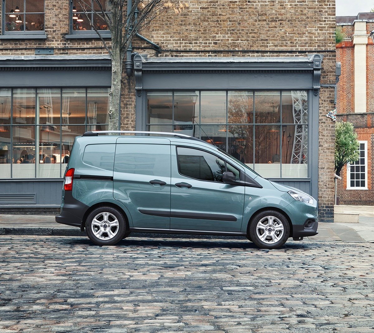 Van Ford Transit Courier