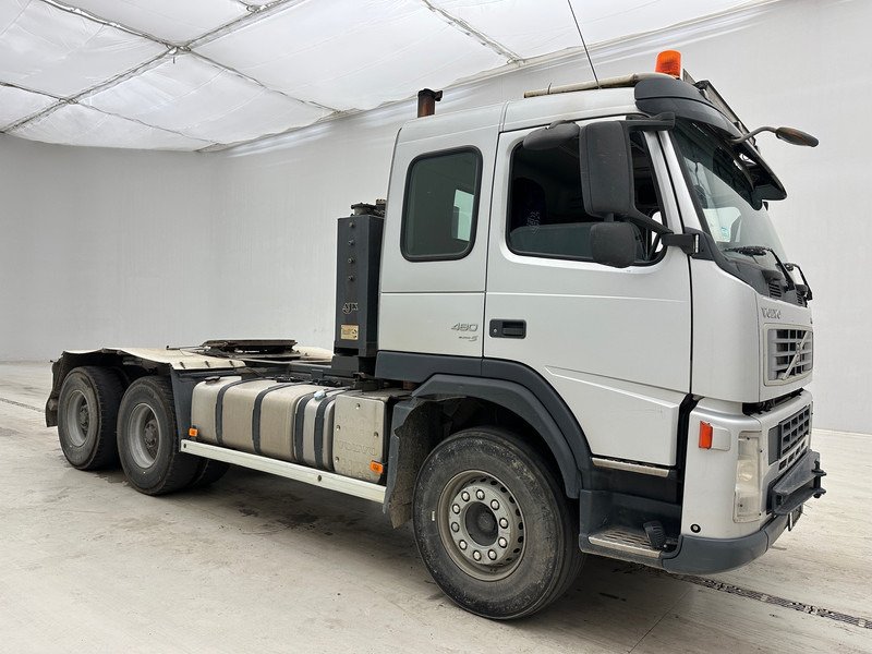 Truck Volvo FM 480 6x4