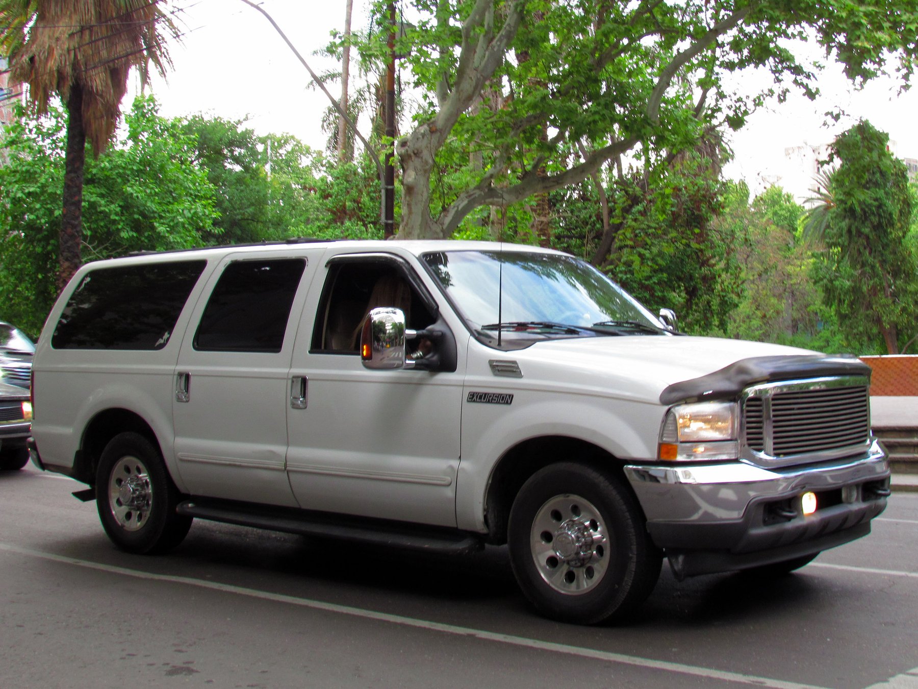 Ford EXCURSION XLS LIMOUSINE