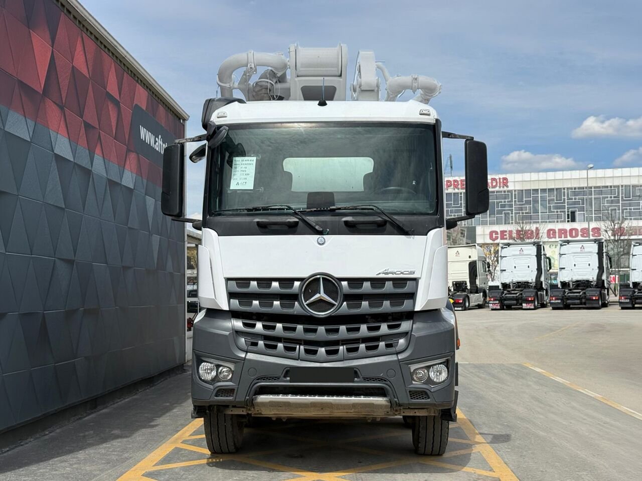 Truck Mercedes Benz ACTROS 4848