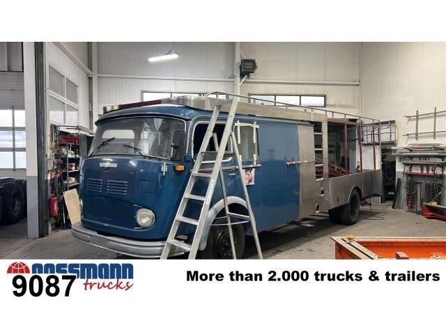 Truck Daimler Benz LP710