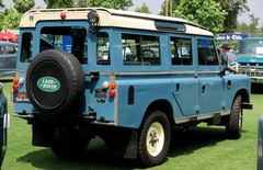 Land Rover 109 V8