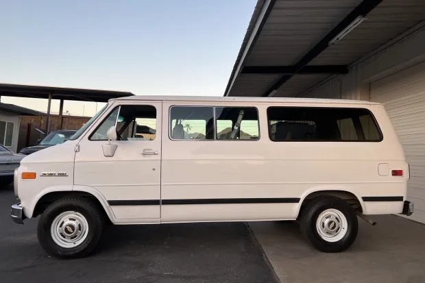 Transporter GMC CHEVY G20