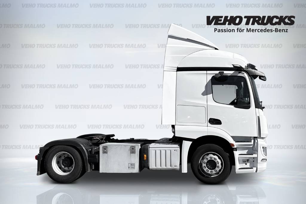 Truck Mercedes Benz 1846LS-4X2/3600
