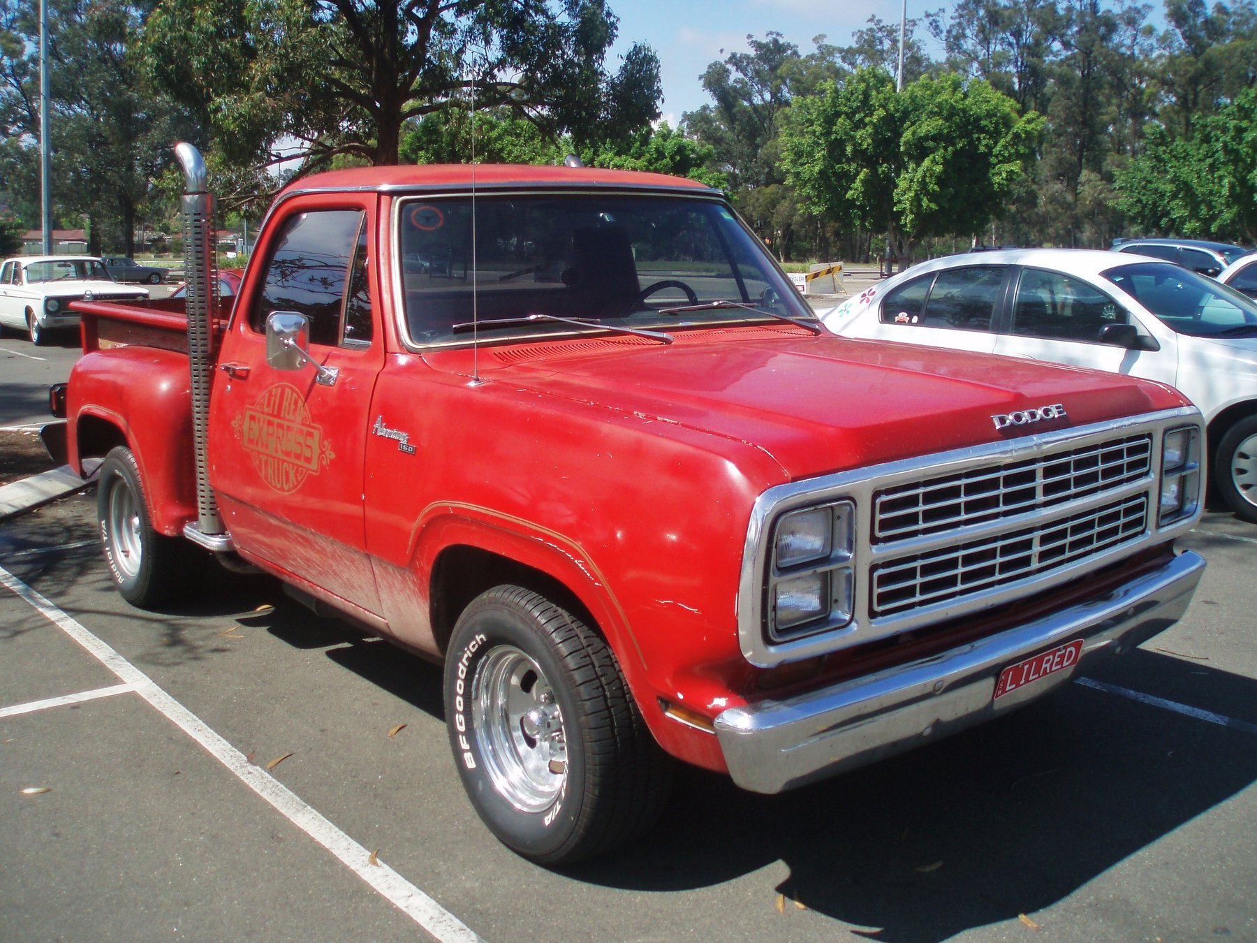 Van Dodge D150-D10-D13JS-PICK UP/2970