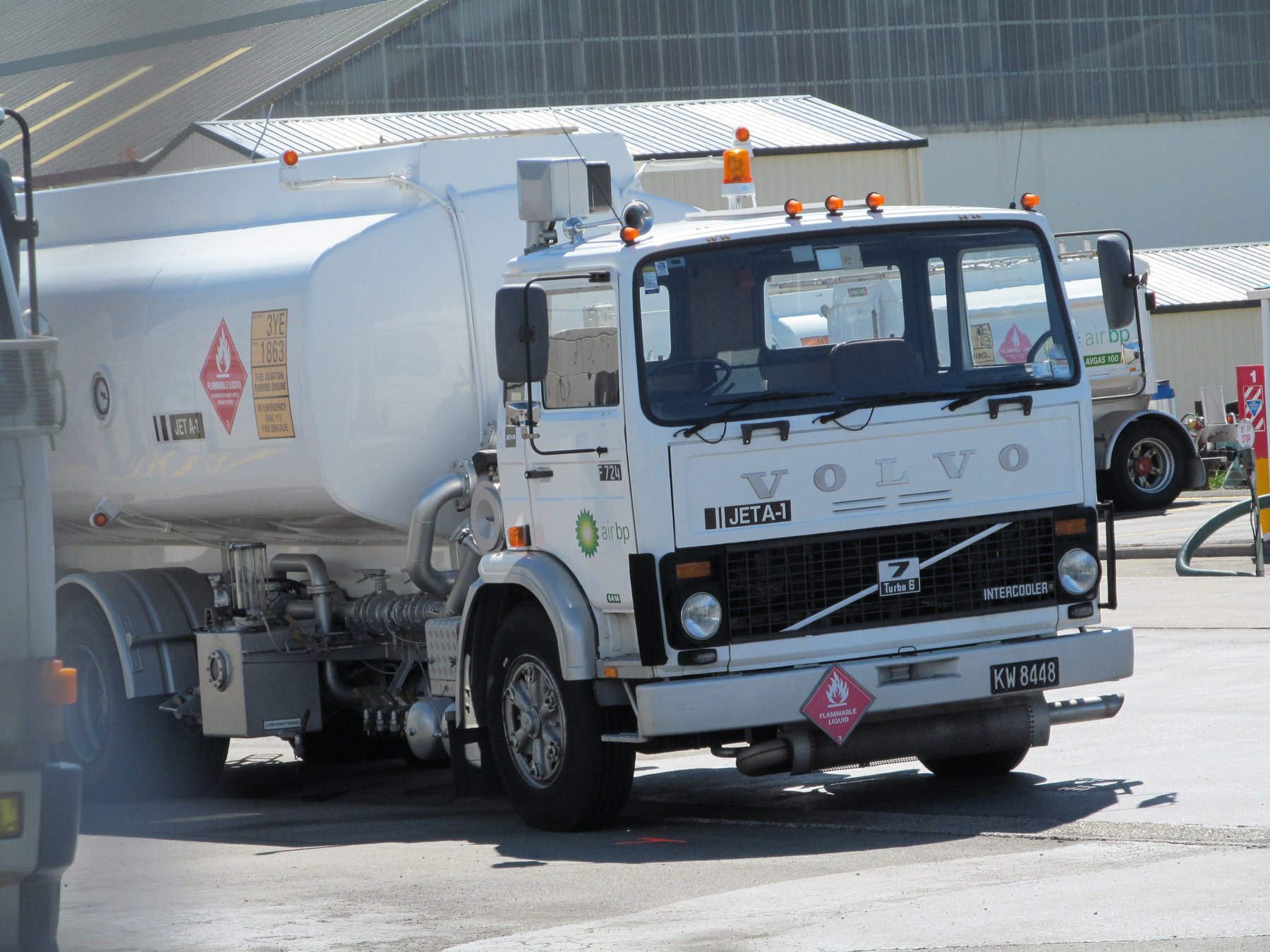 Truck Volvo F7