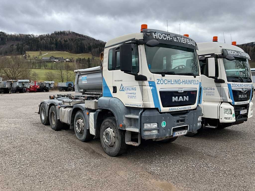 Truck MAN TGS 35.440 8X4 - 4BL