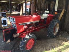 International Harvester International 284 Diesel 4WD