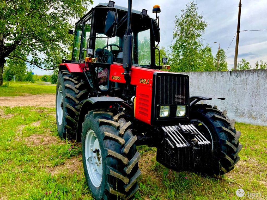 Tractor Belarus 1025,2