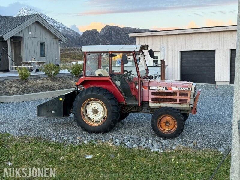 Traktor Shibaura SP6040