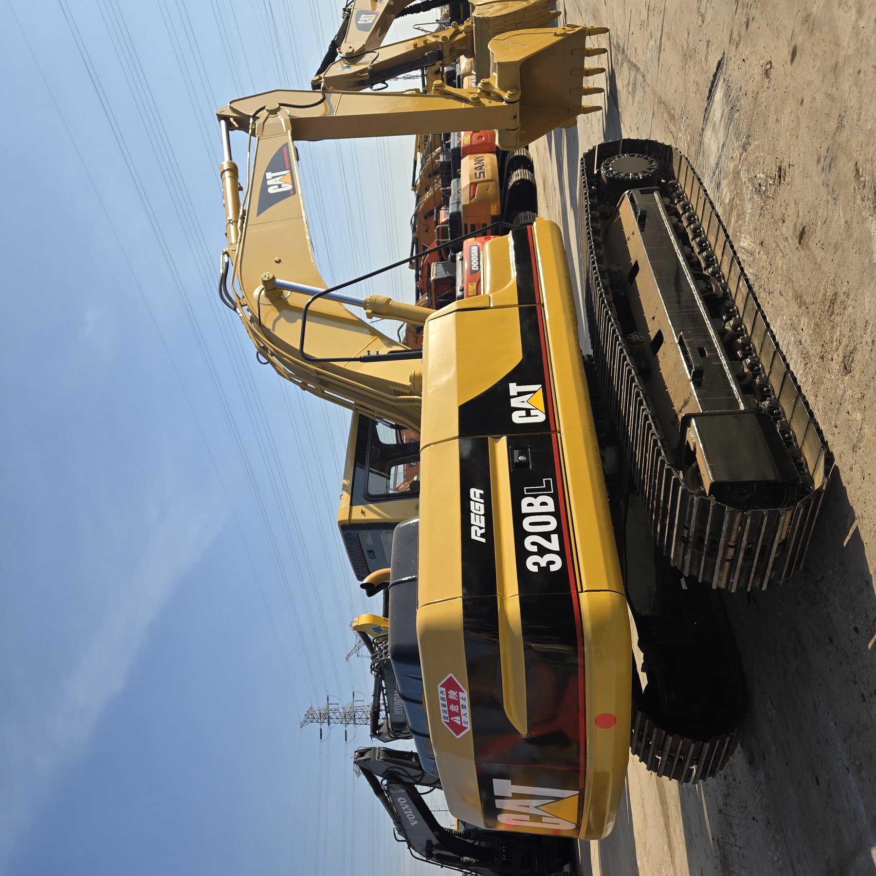 Bagger Caterpillar 951B Crawler Loader