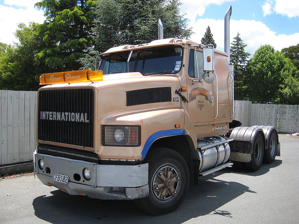 Lastwagen International SX667