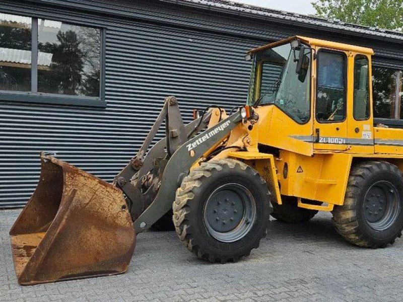 Radlader Zettelmeyer ZL1002Si