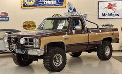 GMC 25 SIERRA GRANDE