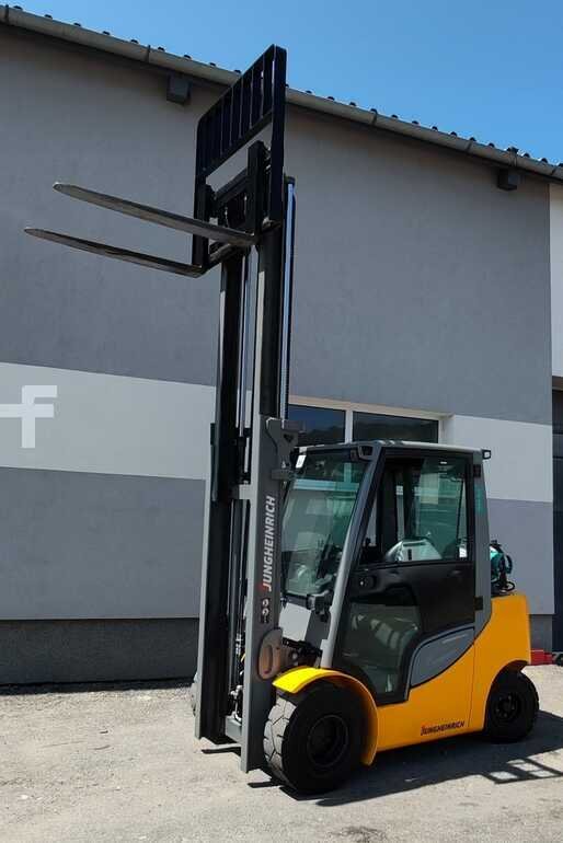 LPG forklifts Jungheinrich TFG 430s / 470 DZ
