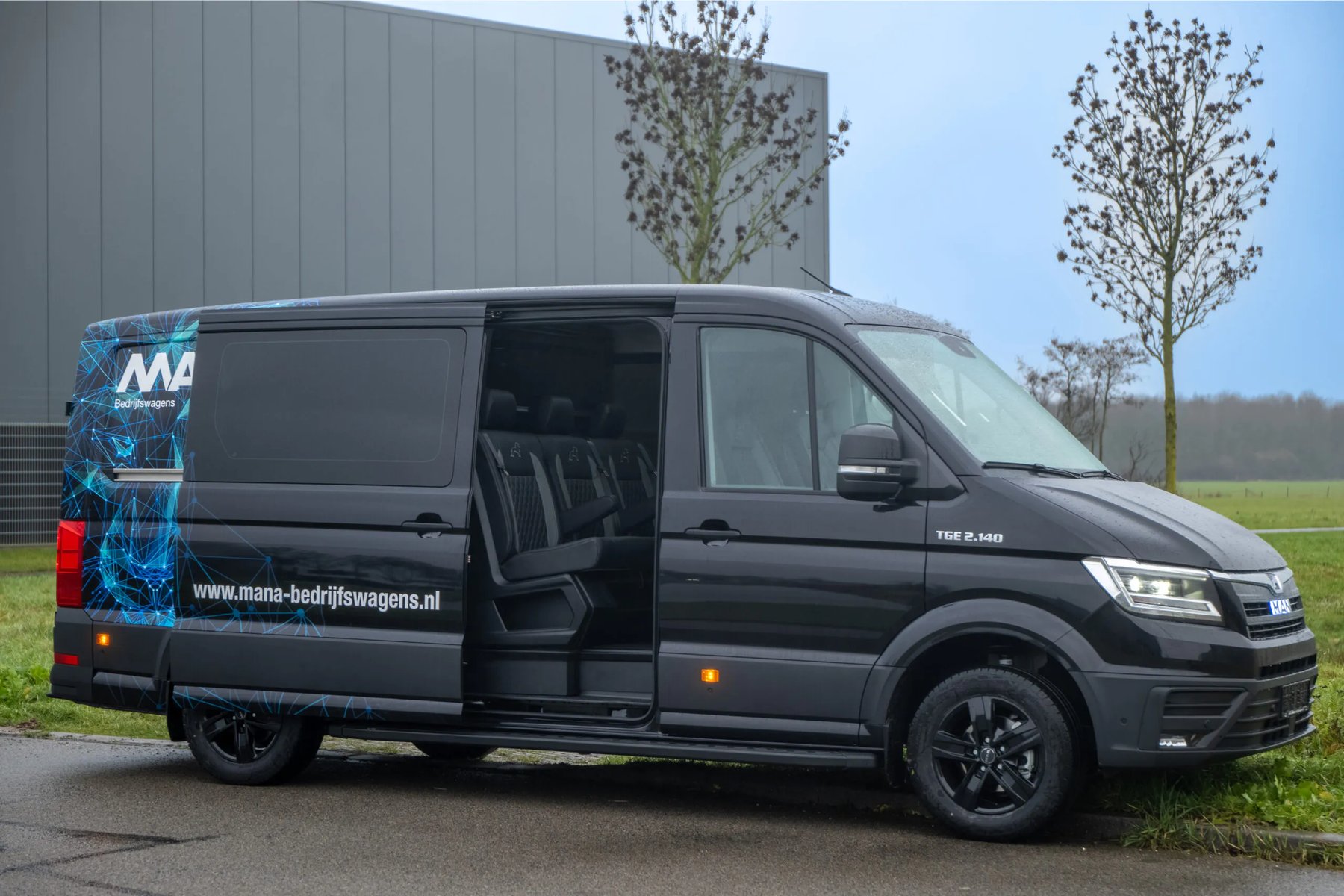 Transporter MAN TGE MULTICAB