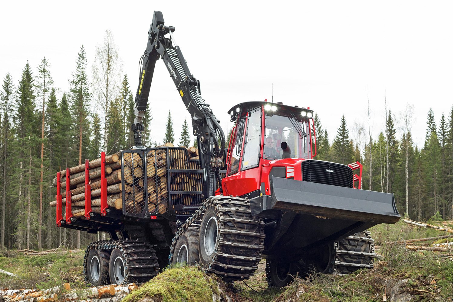 Forestry machine Komatsu 895-2