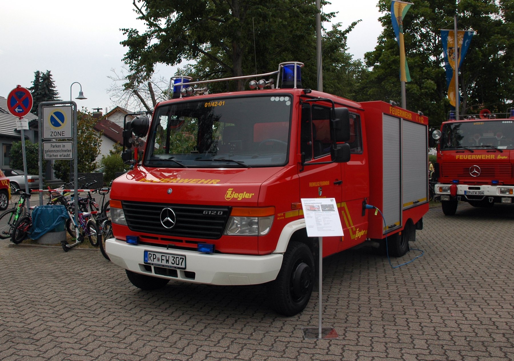 Truck Mercedes Benz 612 D