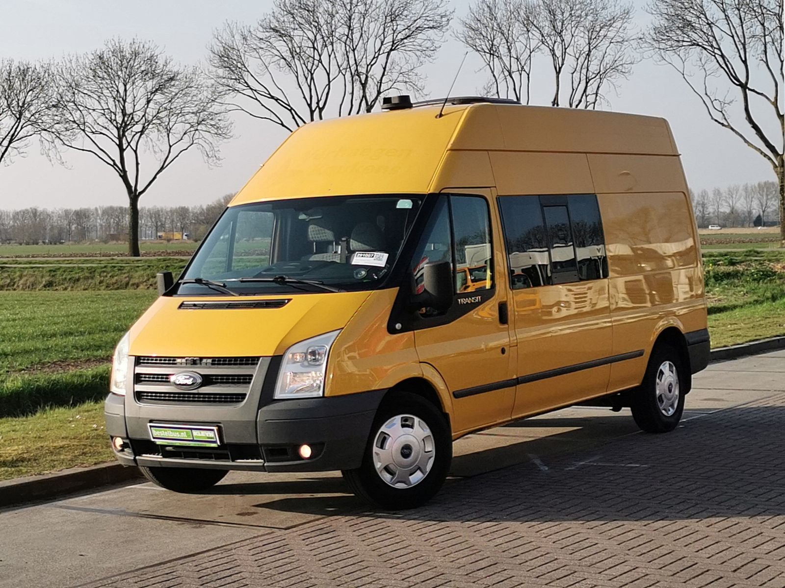 Transporter Ford 330L CDCLB 100 5.11