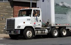 Freightliner FL