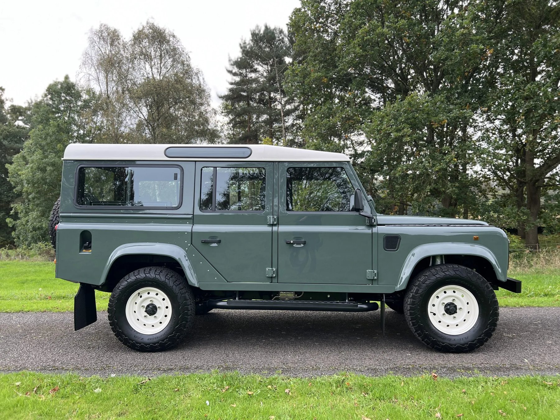 Pojazdy terenowe Land Rover FV18004
