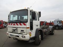 Volvo FL6 11