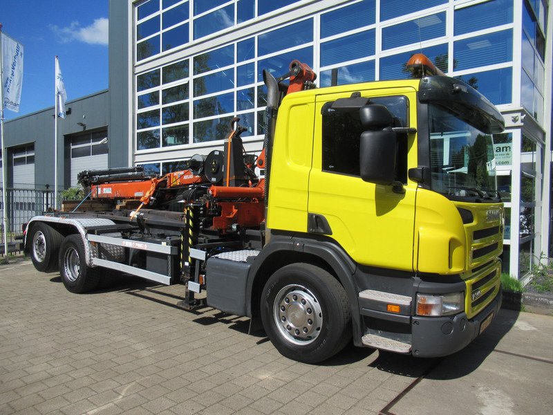 Scania P320DB6X2*4MLB