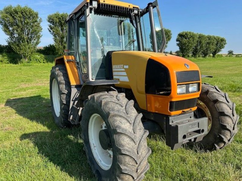 Tractor Renault Temis 630