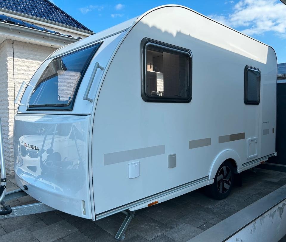Anhänger Adria AVIVA LITE 360 DK