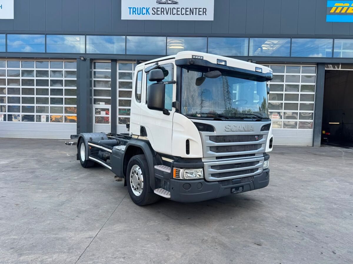 Truck Scania P 450 A4x2EB