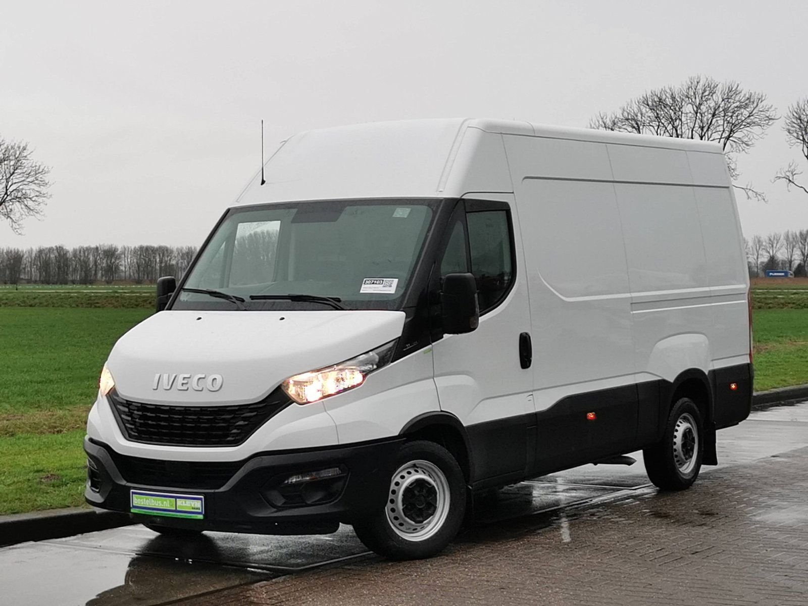 Van Iveco Daily 35S12