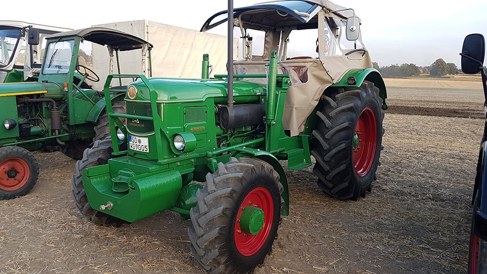 Traktor Deutz D 9005