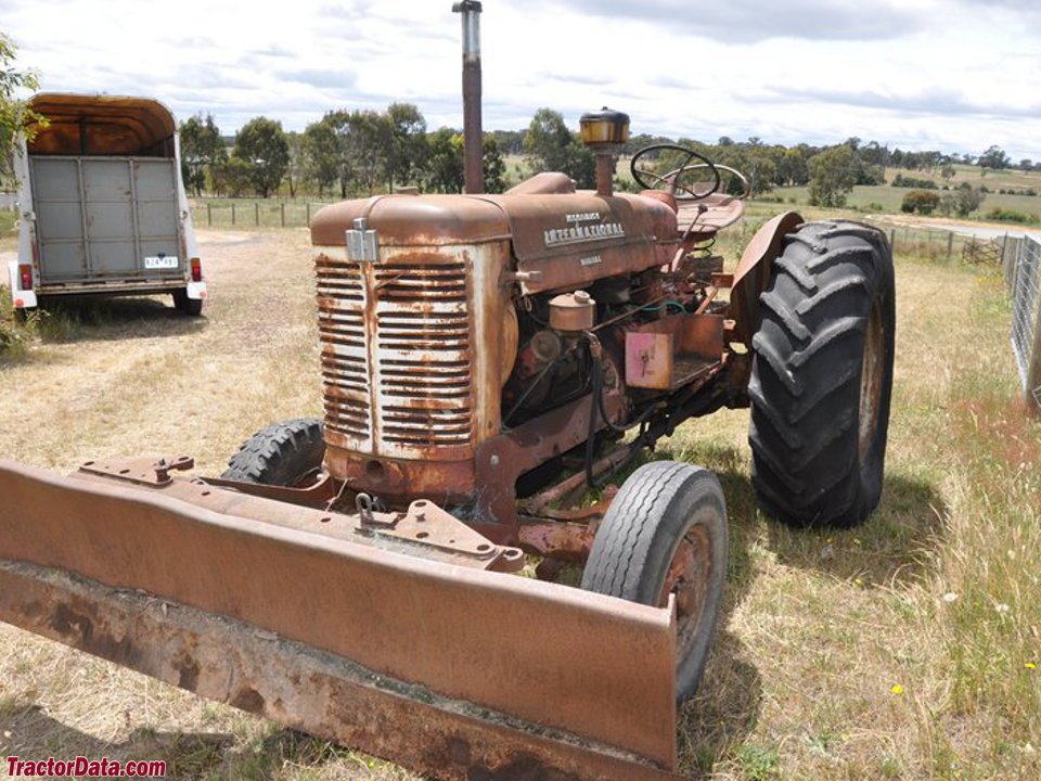 Tractor Dieriuntuo DK 554