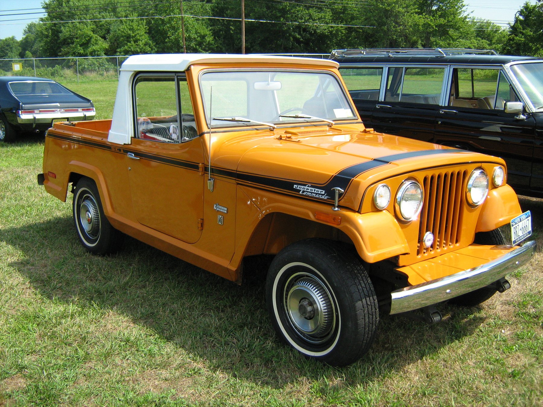 Van Jeep JEEPSTER COMMANDO