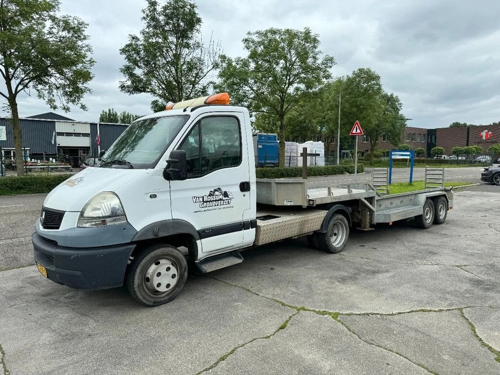 Truck Renault 2 AXLE + ARTIC TRACTOR