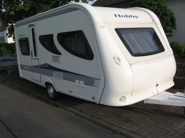 Car trailers up to 3.5 t HOBBY 455 UF LA VITA BIONDA