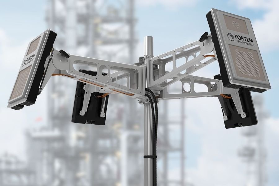 Radars for drone detection Fortem Technologies TrueView R20