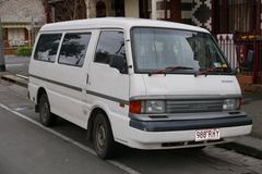 Mazda E 2000 BESTEL M VERH. DAK