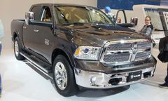 Ram 1500 CREW CAB LONGHORN