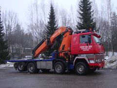 Sisu SM 300 CKH-47-44-6X2/595+130